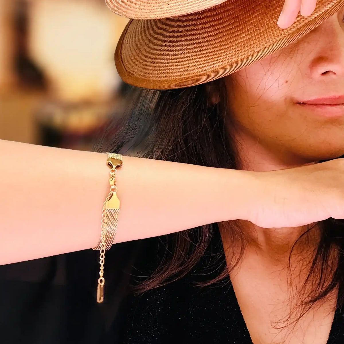 WasserfesterSchmuckSchweizMinimalist_Mesh_Chain_Gold_Bracelet_18K_PVD_Waterproof_Jewelry