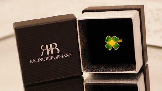 Raline Bergemann Gift Her Gold Collection Switzerland — jewelry gift guide women premium waterproof gold gifting occasions