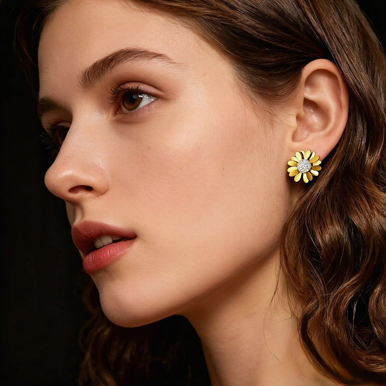 Earrings Collection Cover Image of Raline Bergemann Jewellery, Bern, Switzerland