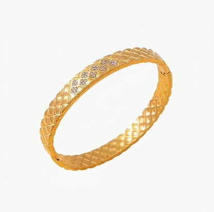 Sérénité cushion bangle with crystal stones, 18K gold PVD waterproof stainless steel bracelet