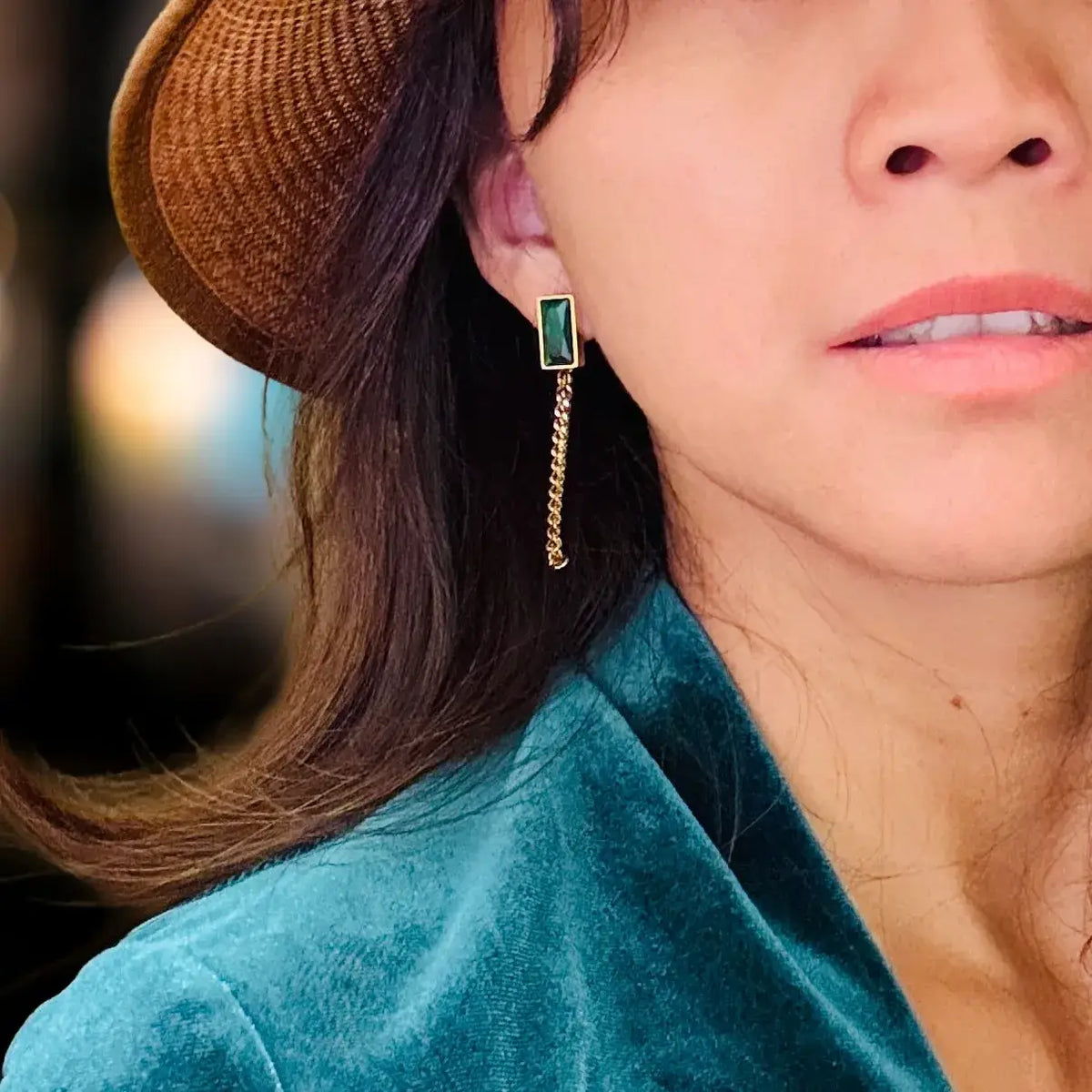 WasserfesterSchmuckSchweizGreen_Zirconia_Chain_Drop_Earrings_18K_PVD_Gold_Finish_Waterproof_Jewelry